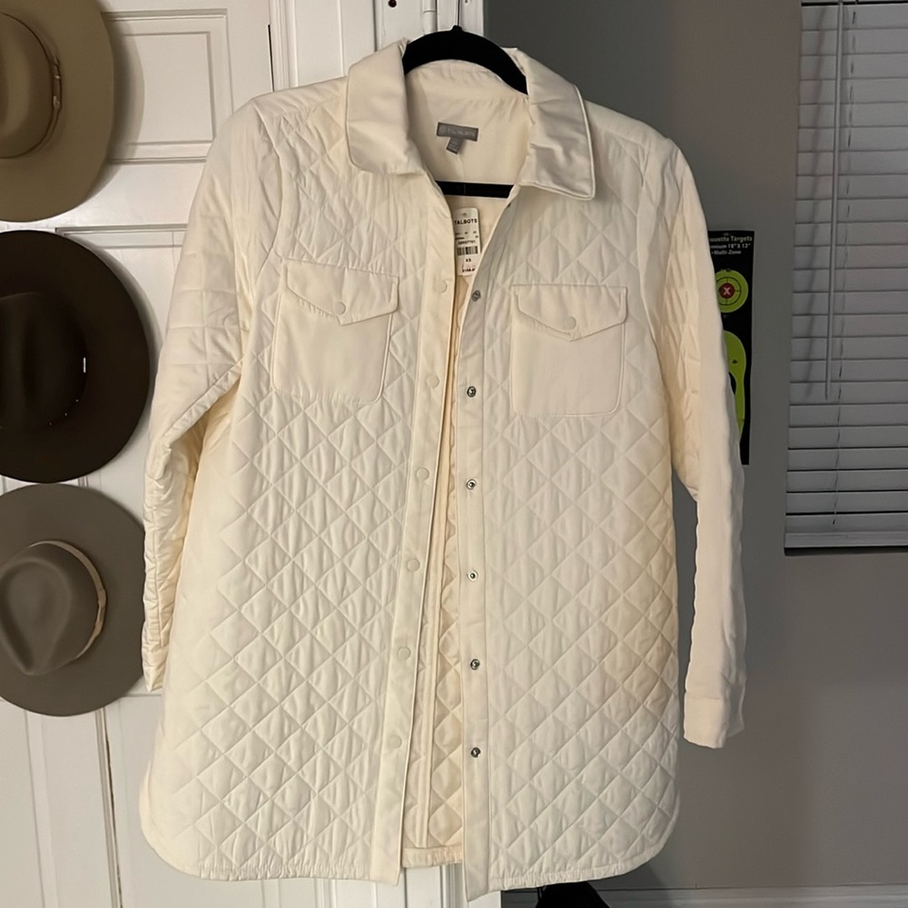 Talbots Lightweight Quilted Coat. Size XS NWT Ivory.